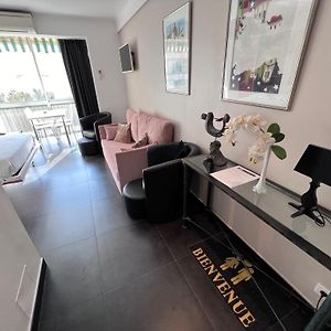King Studio